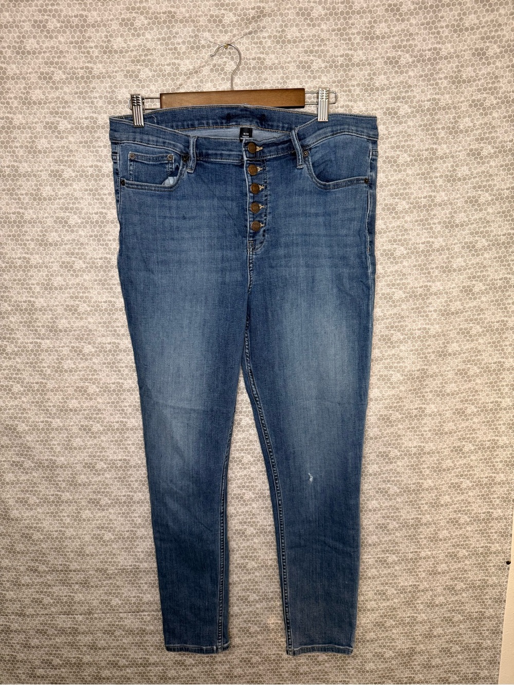 Calvin Klein Women's Skinny Straight-Leg Blue Jeans Size 16/33